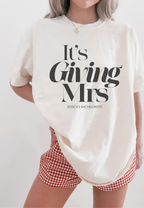 It's Giving Mrs & Bride's Babe T-Shirt - Bride Era Shirt, Future Mrs Tee, Bride To Be Top